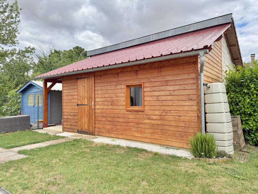 Maison à ARC-SUR-TILLE