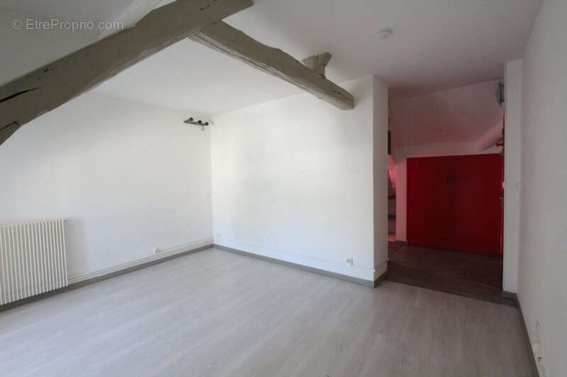 Appartement à LA CHARITE-SUR-LOIRE