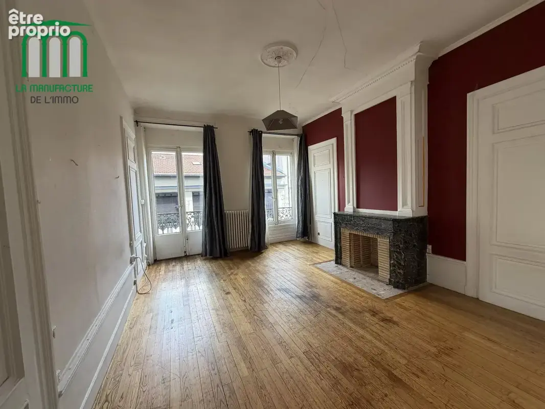 Appartement à SAINT-ETIENNE