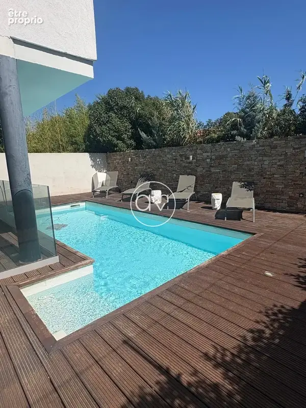 Maison à LA VALETTE-DU-VAR