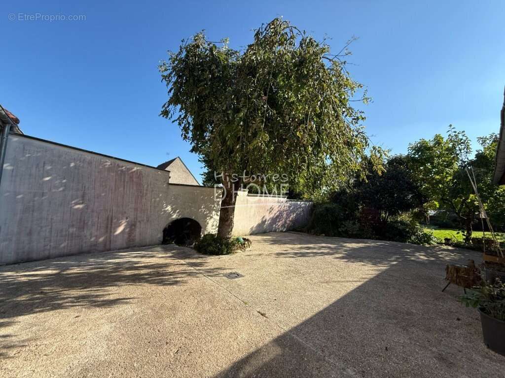 Maison à ROZAY-EN-BRIE