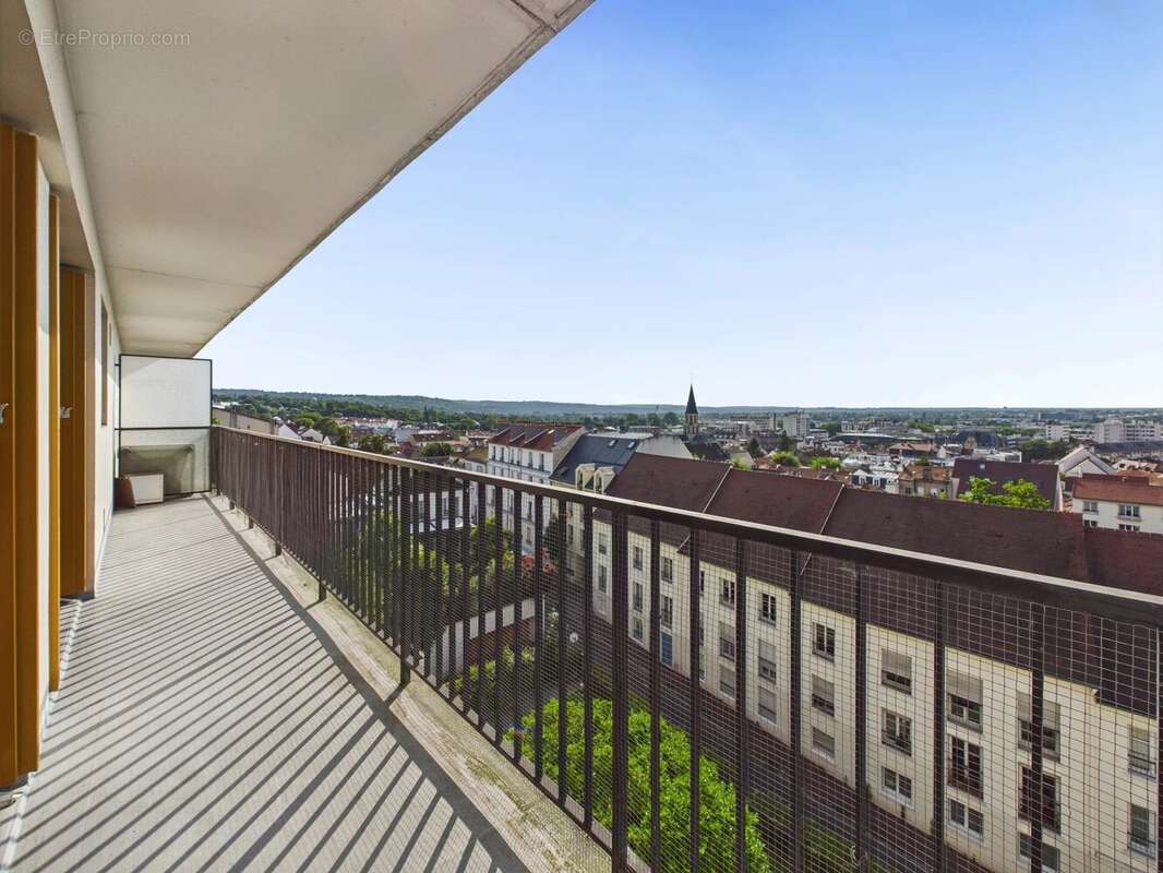 Appartement à RUEIL-MALMAISON