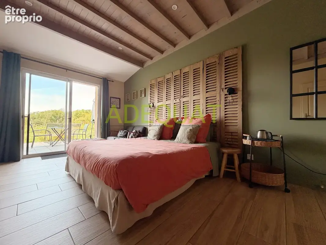 Maison individuelle / 396m2 habitable / 8 chambres / piscine / garage / terrain de 38690m2... - photo 17