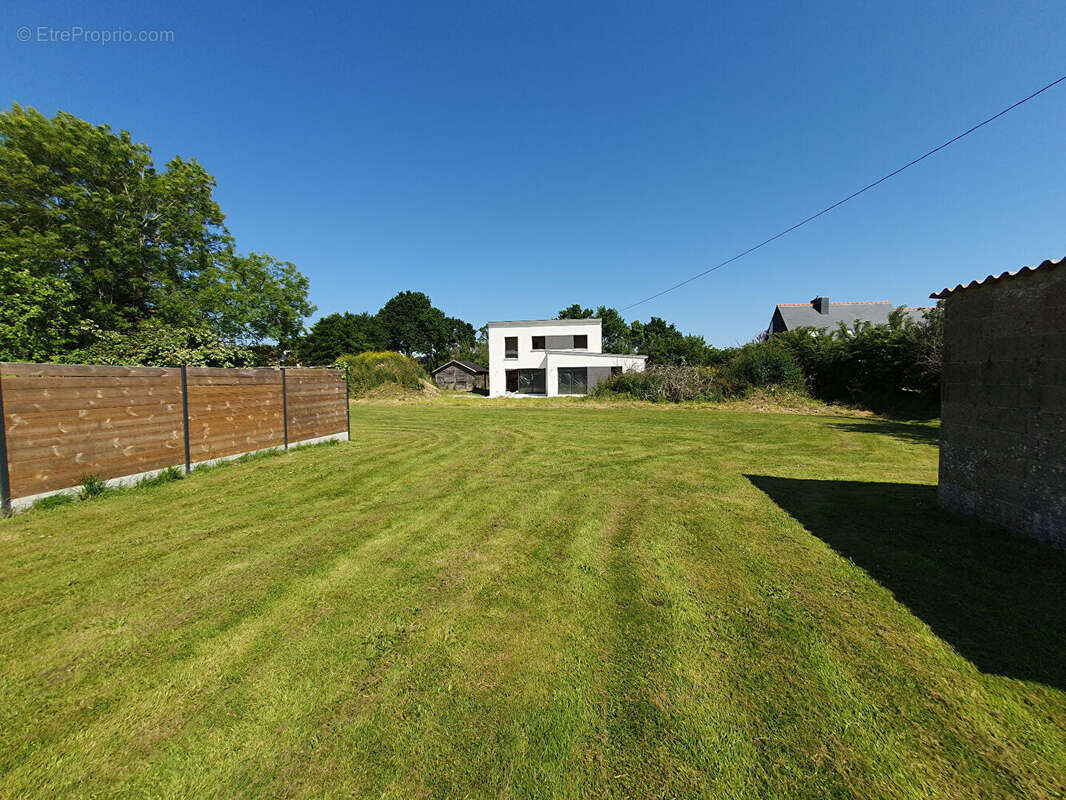 Terrain à FOUESNANT