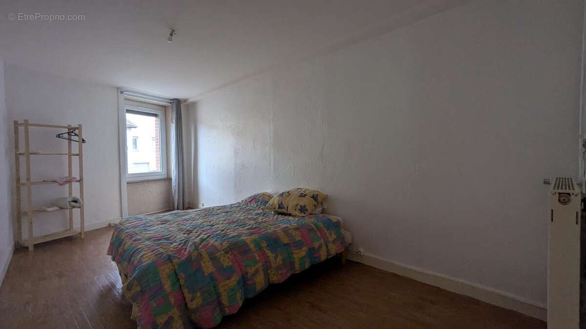 Maison 199 m² à Saint-Remy-Sur-Durolle  - photo 12