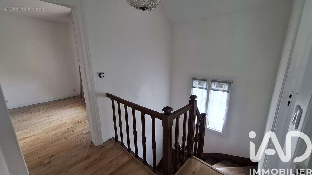 Photo 7 - Maison à CHATEAUNEUF-EN-THYMERAIS