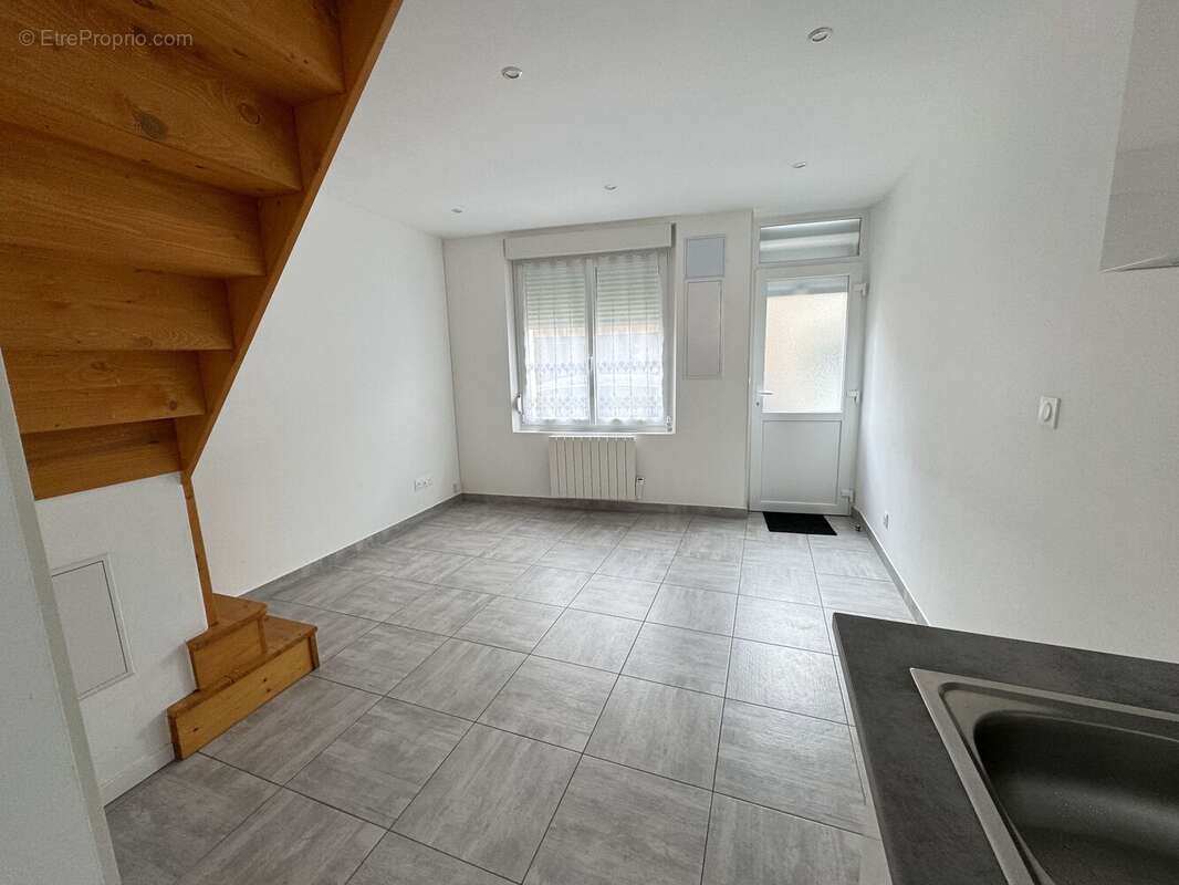 Photo 3 - Maison à MOREUIL