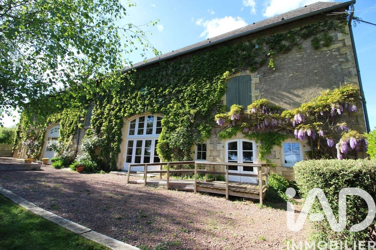 Photo 1 - Maison à VARENNES-VAUZELLES