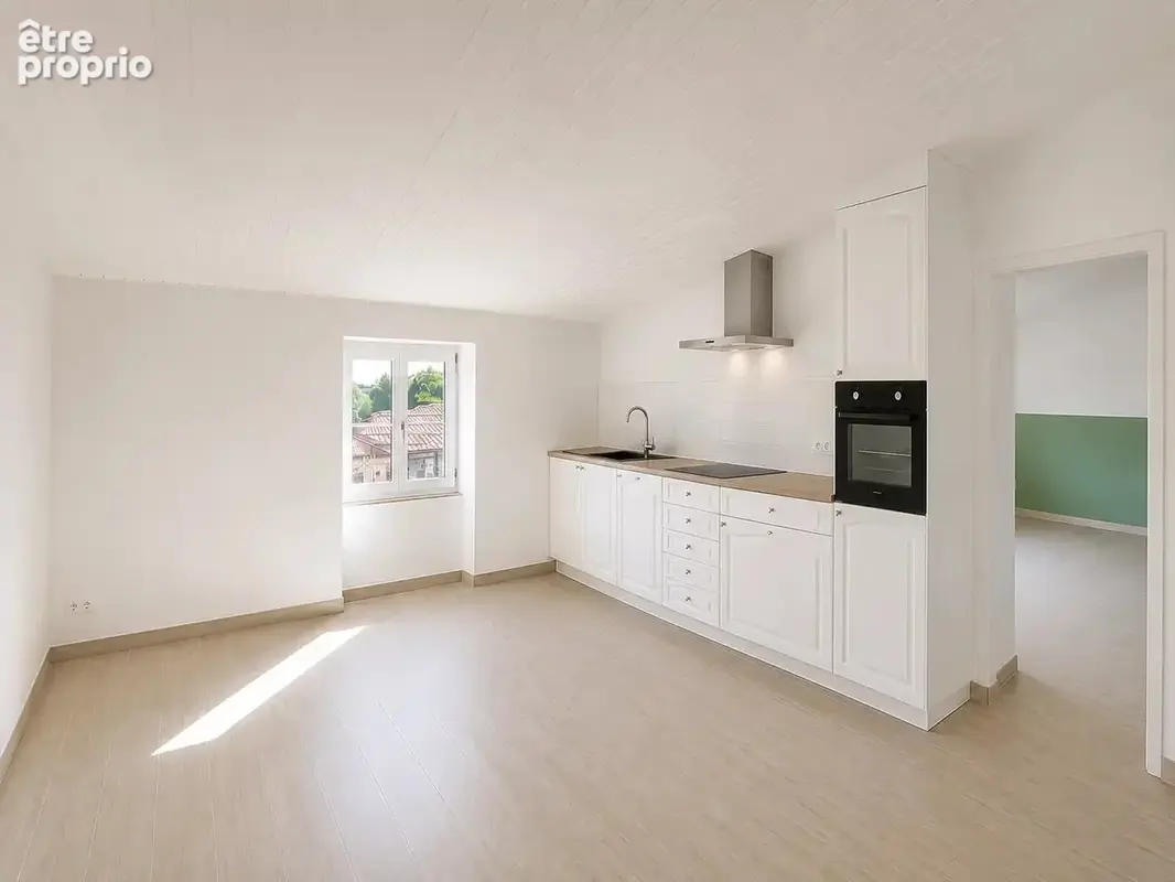 Photo Appartement à Grasse au prix de 147 000€