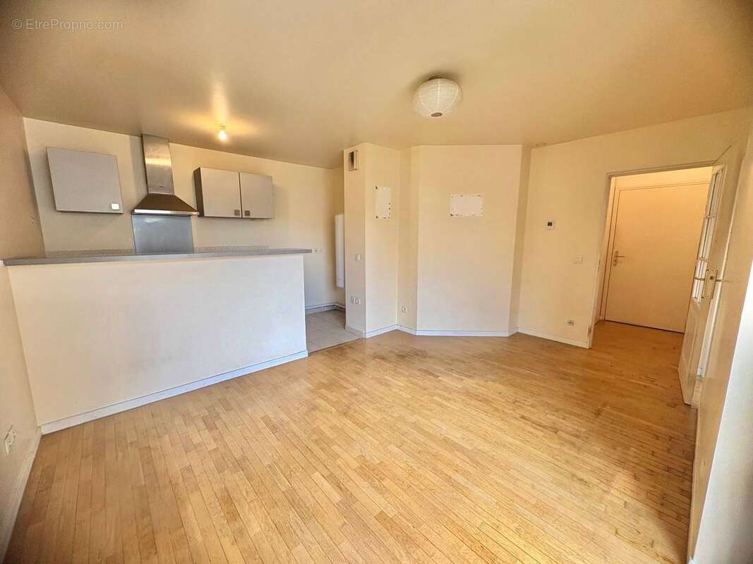 Appartement 35 m² à Nogent-Sur-Marne  - photo 3