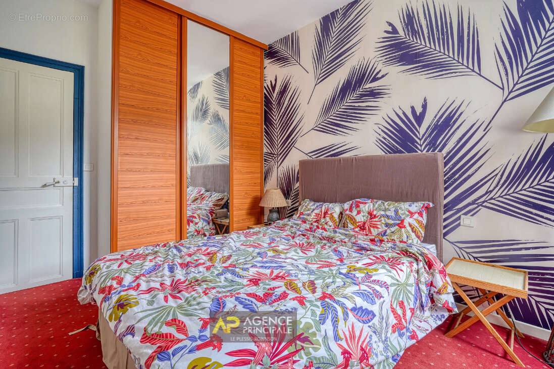 Maison à LE PLESSIS-ROBINSON