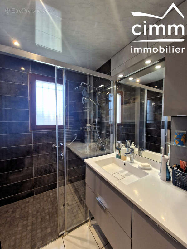 Maison à VASSIEUX-EN-VERCORS