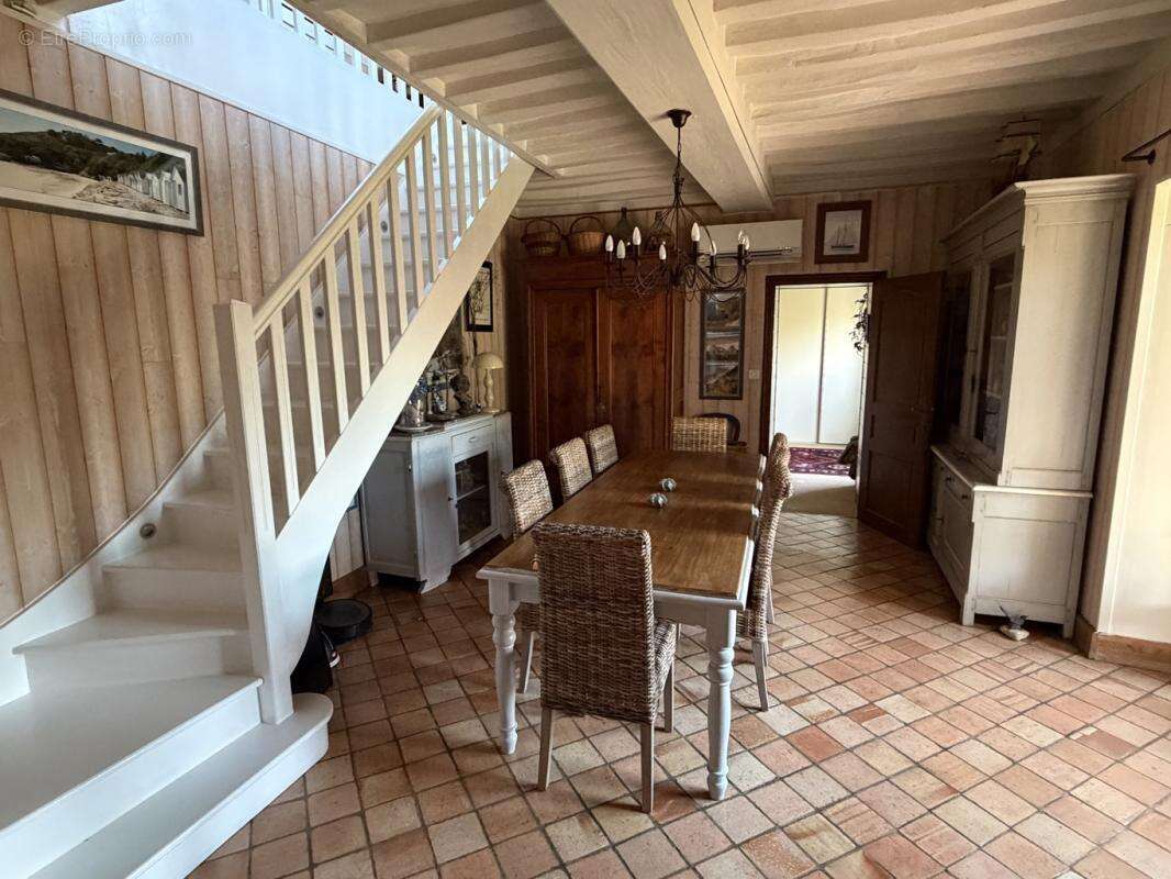 Maison à MAROLLETTE