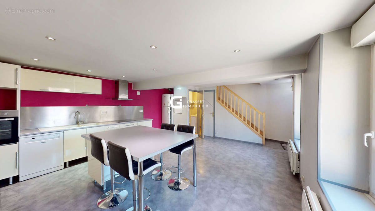 Maison  en exclusivité Oyonnax 3 pièces 83 m2 - photo 3