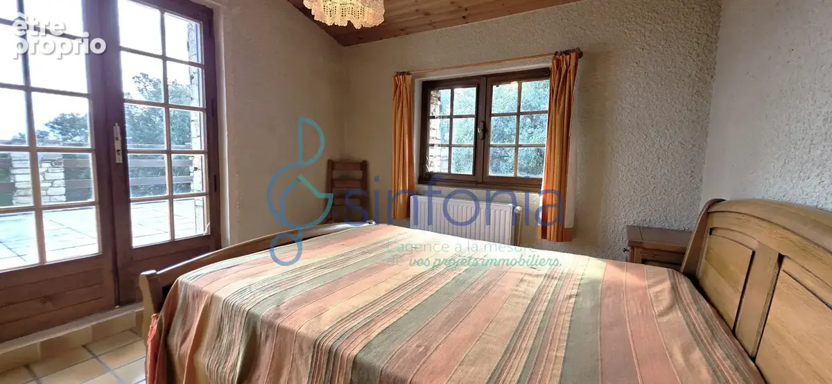 Maison en pierre avec vue panoramique et piscine entre Uzés et Barjac - photo 10