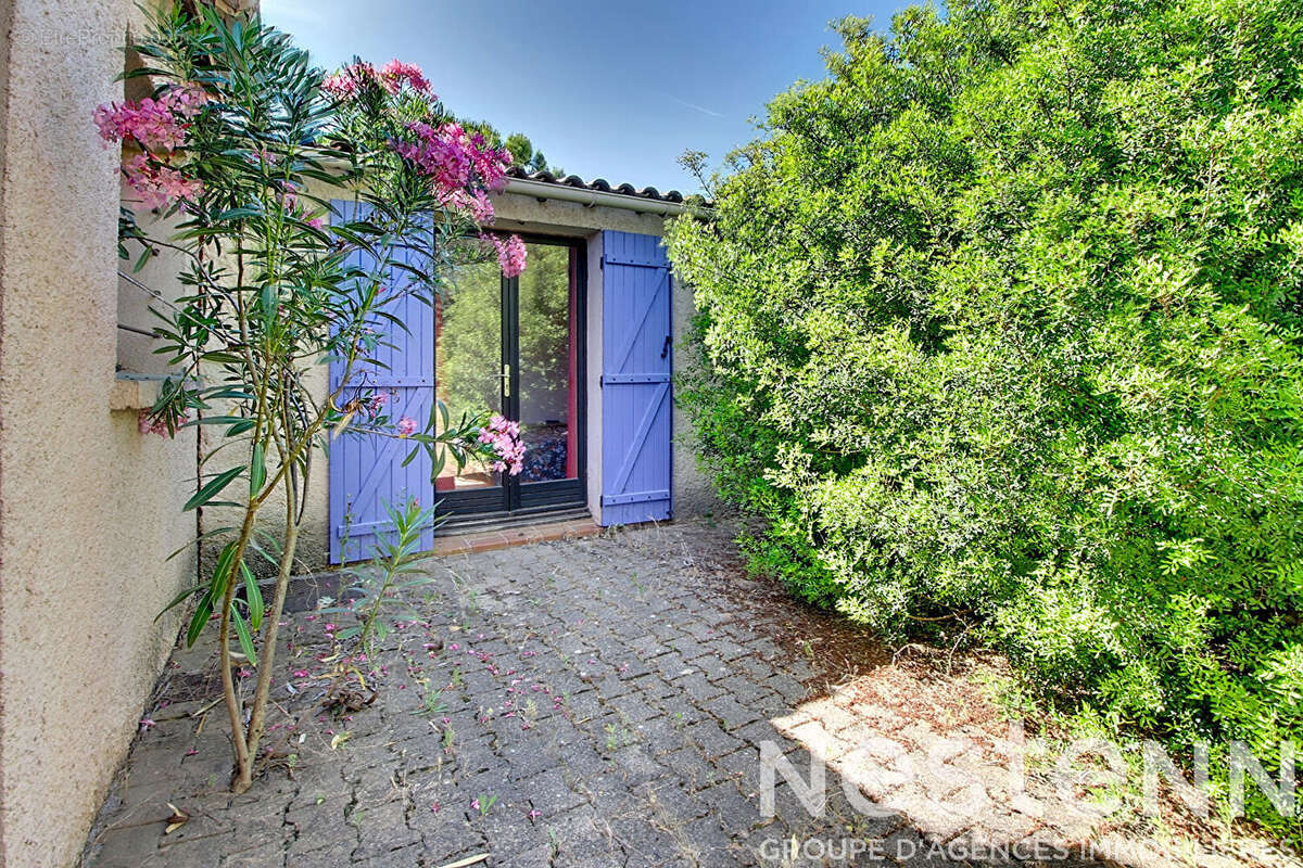 Maison à LORGUES