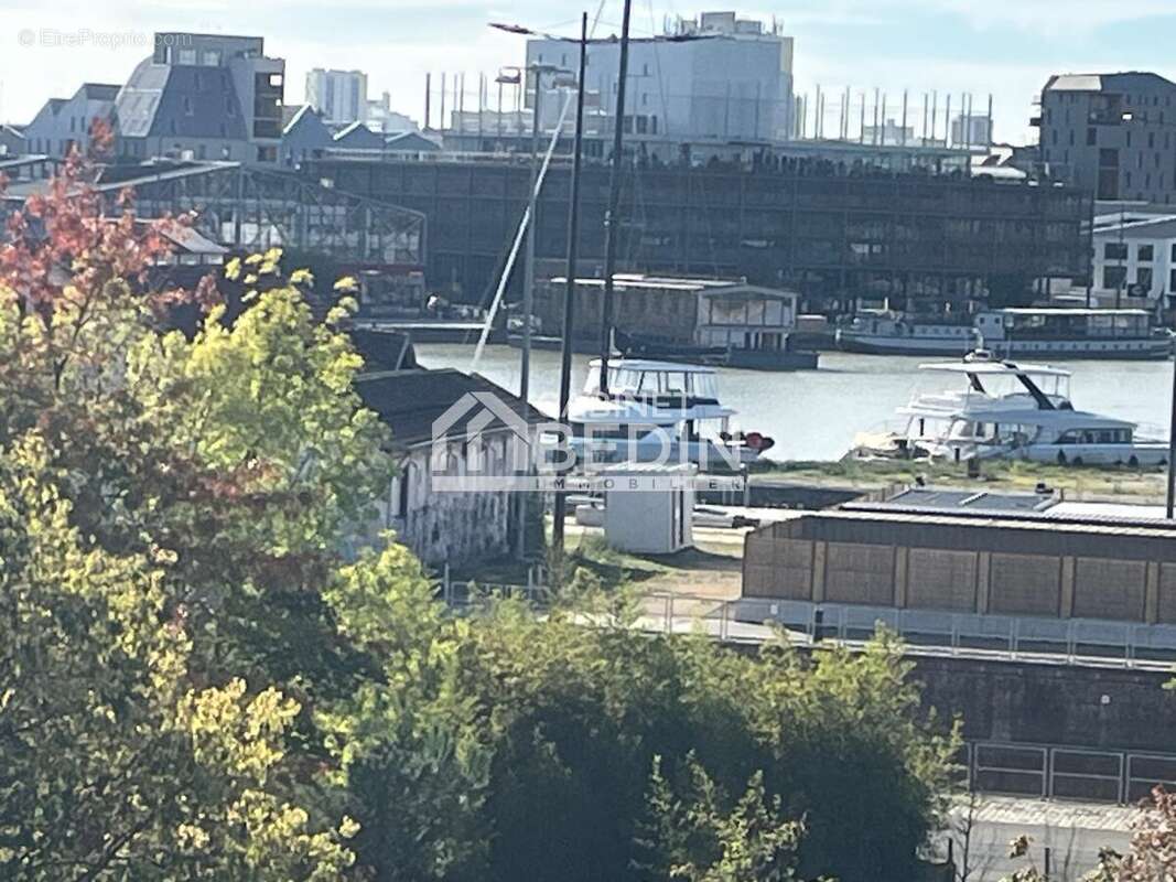 Appartement à BORDEAUX