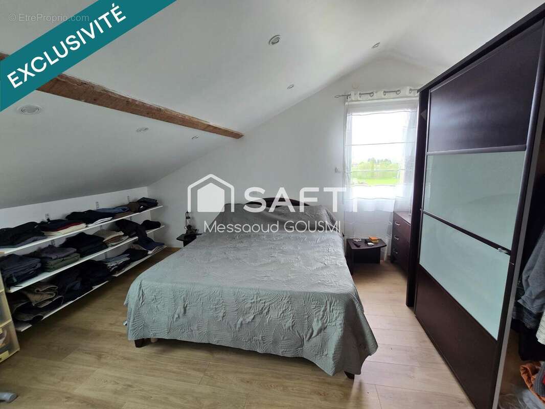Maison 112 m² à Treves  - photo 7