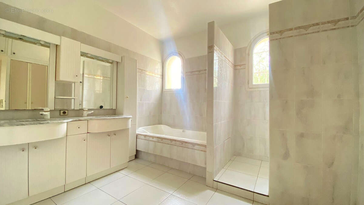 Maison à CARCASSONNE