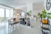 Appartement à MOISSY-CRAMAYEL
