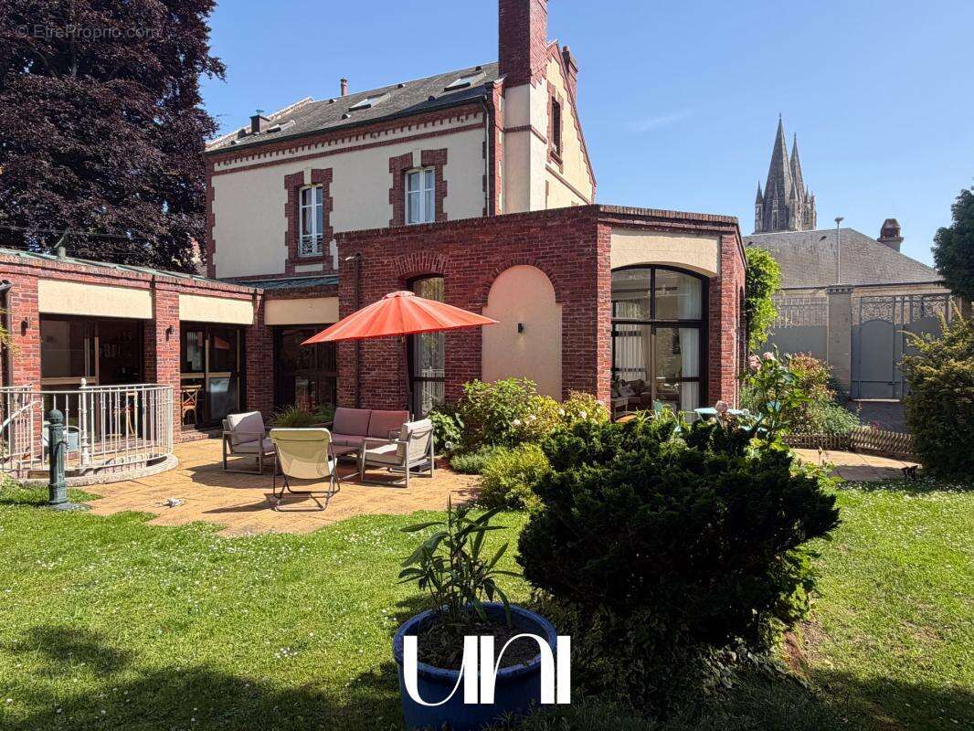 Maison 6 pièces de 350 m2  - CAEN - photo 15
