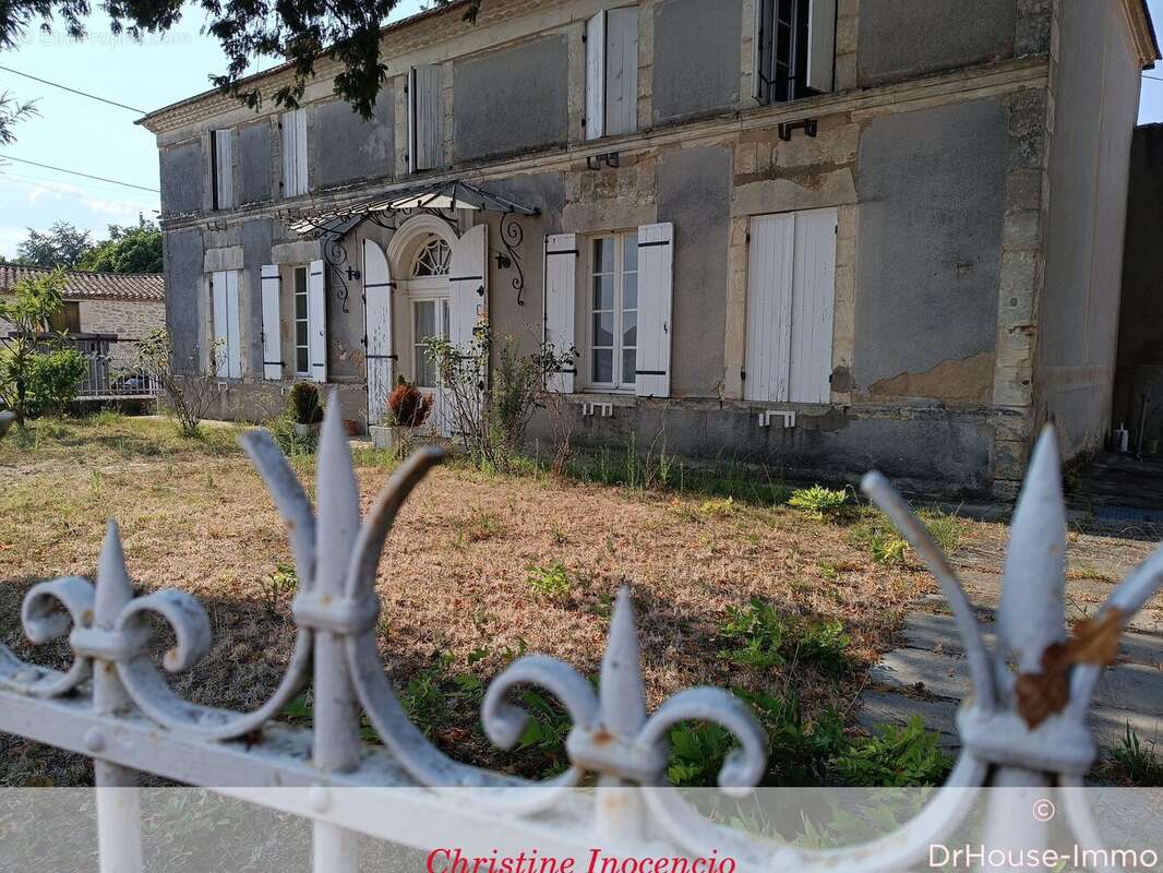 Maison à BLAYE