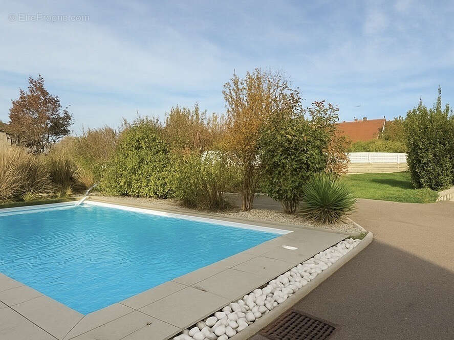 Maison à CRENEY-PRES-TROYES