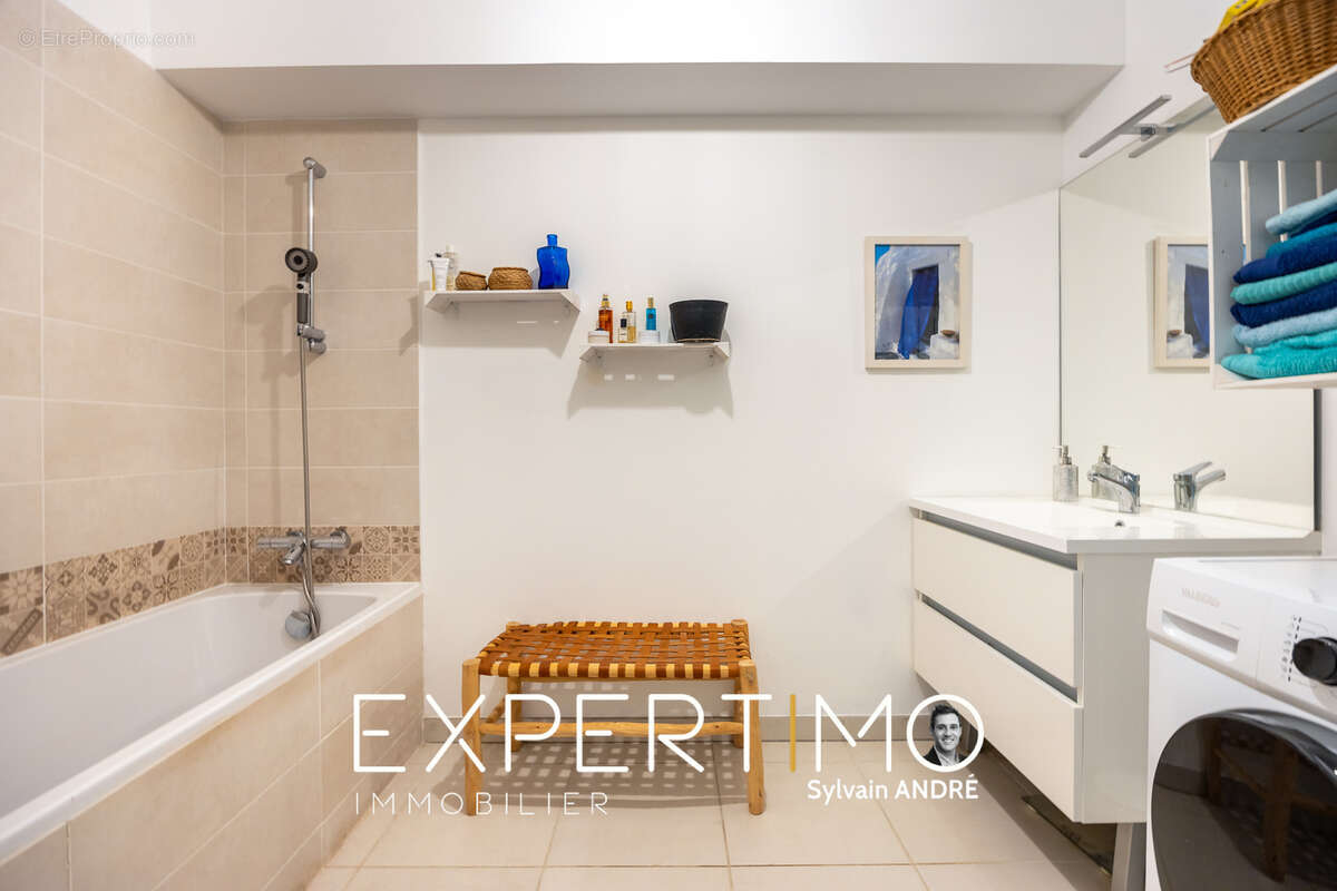 Appartement à MARSEILLE-13E
