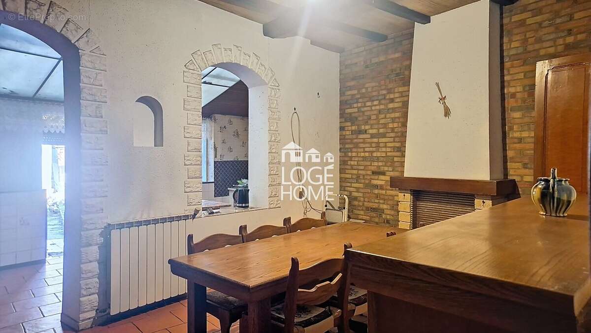 Maison 86 m² à Henin-Beaumont  - photo 7