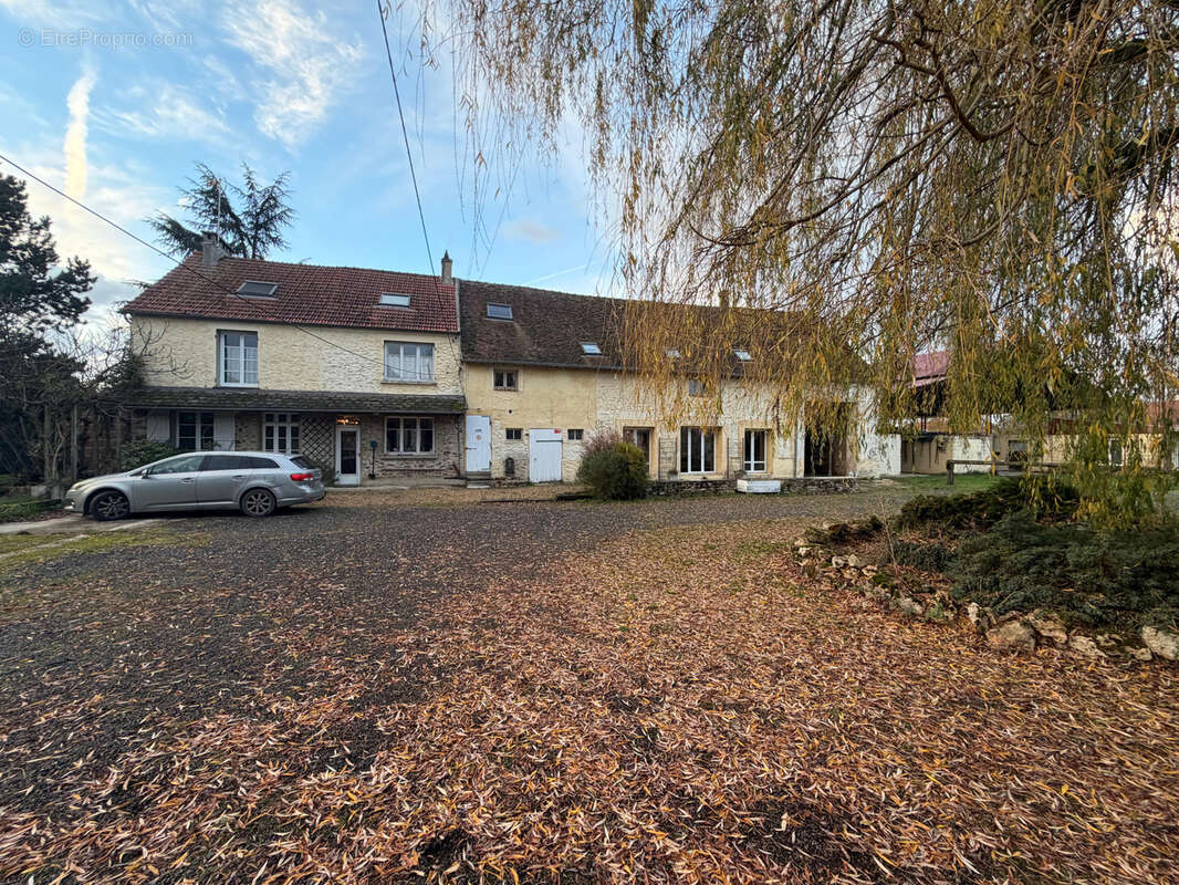 Maison à LA FERTE-SOUS-JOUARRE