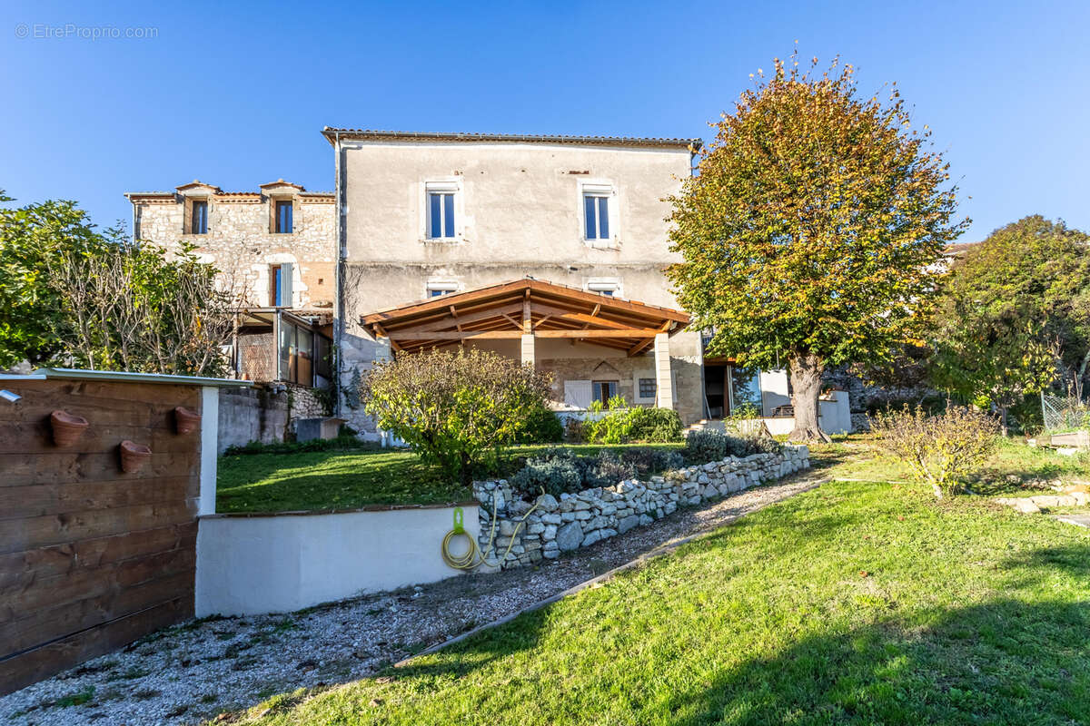 Maison à MONFLANQUIN