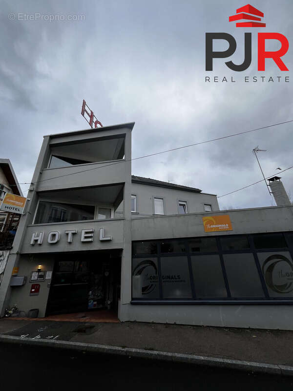 Commerce à REMIREMONT