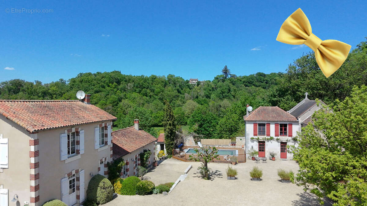 Maison à PERSAC