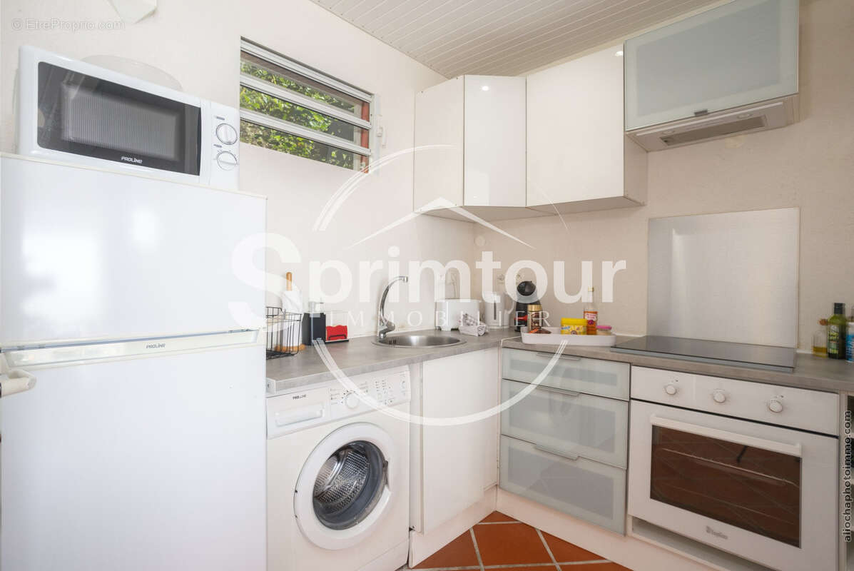 Appartement à BOUILLANTE