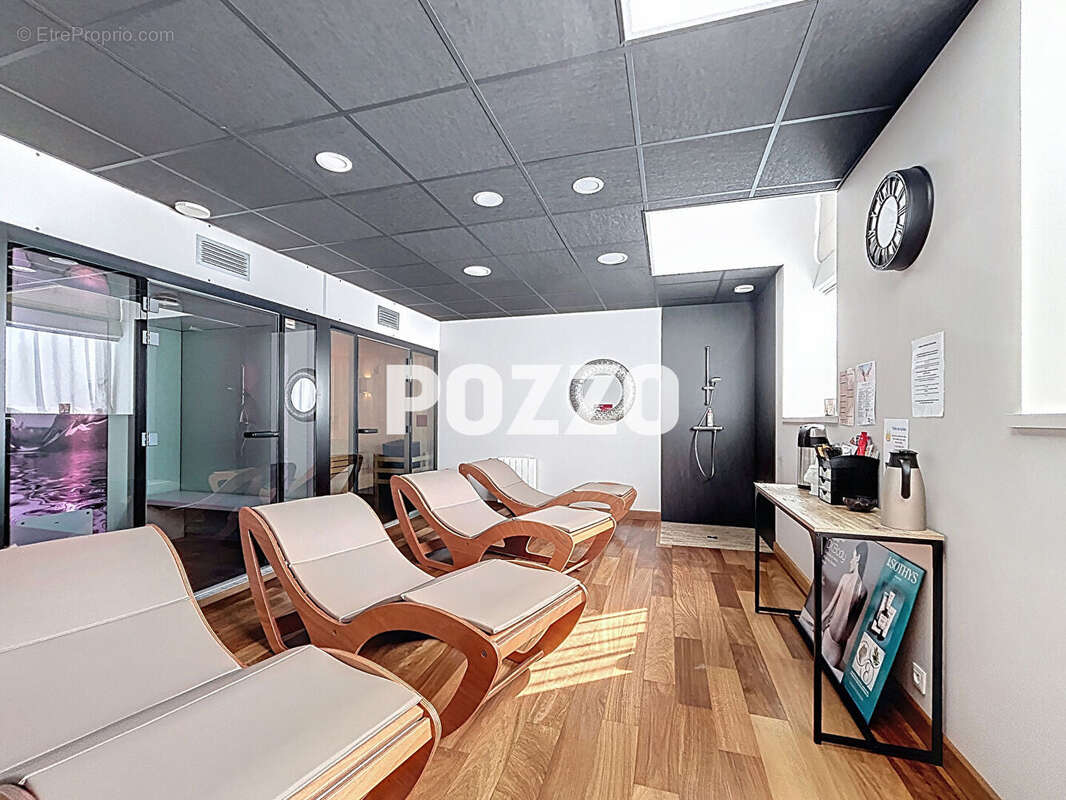 Commerce à BARNEVILLE-CARTERET