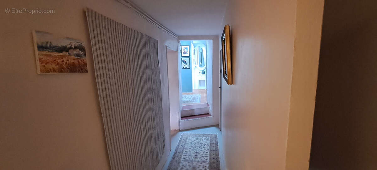 Maison à SAINT-MAURICE-NAVACELLES