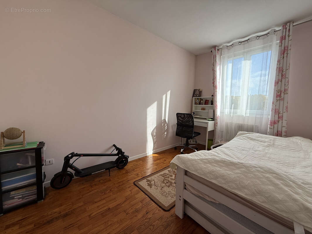 Appartement à LE BLANC-MESNIL