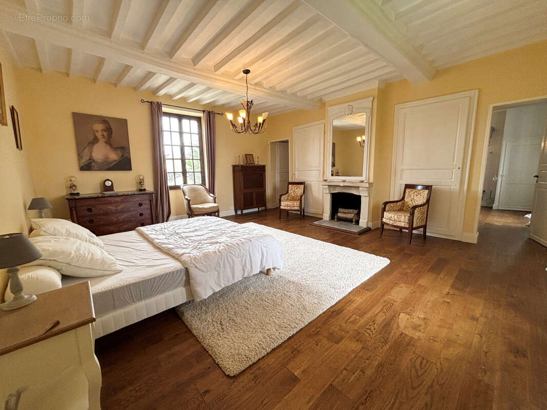 Maison 6 pièces - 233m2 avec dépendances AURSEULLES - photo 9