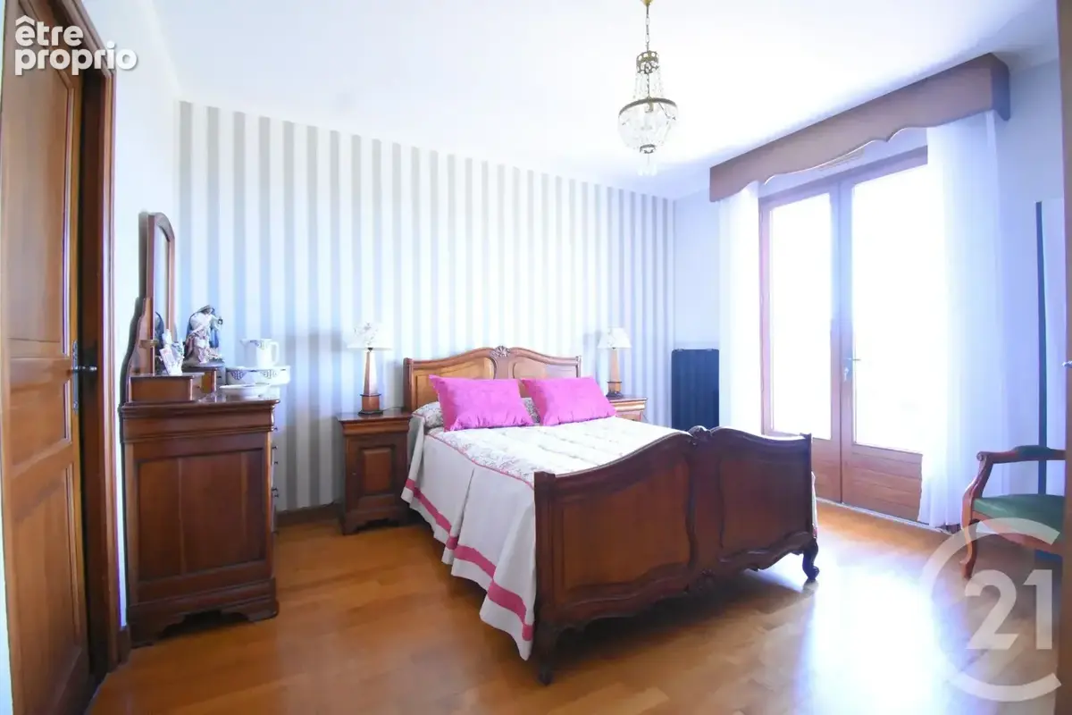 Maison 5 pièces 206 m² à vendre à Creuzier-Le-Vieux (03300) - photo 9