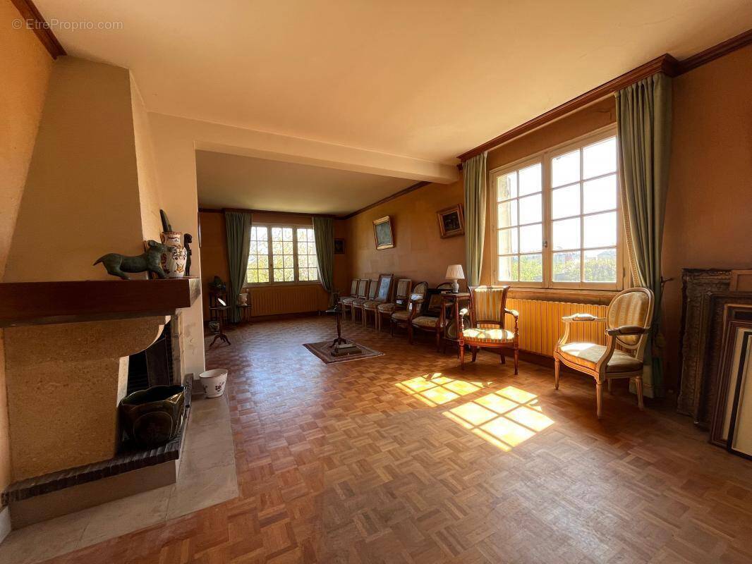 Maison à SAINT-DENIS-EN-VAL