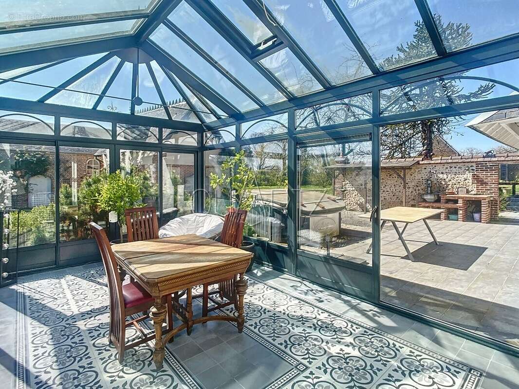 Maison à CHAUMONT-EN-VEXIN