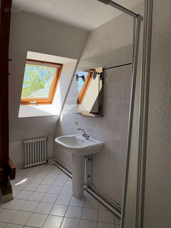 Maison à COUSSAC-BONNEVAL