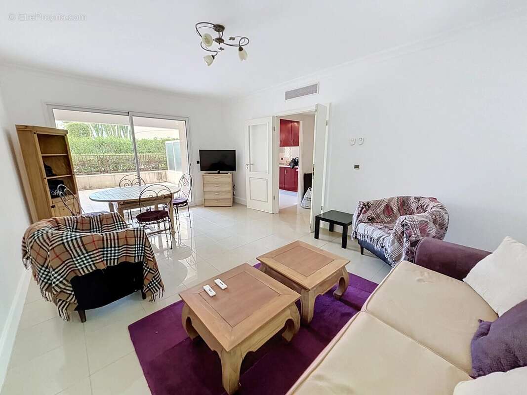 Appartement à CANNES