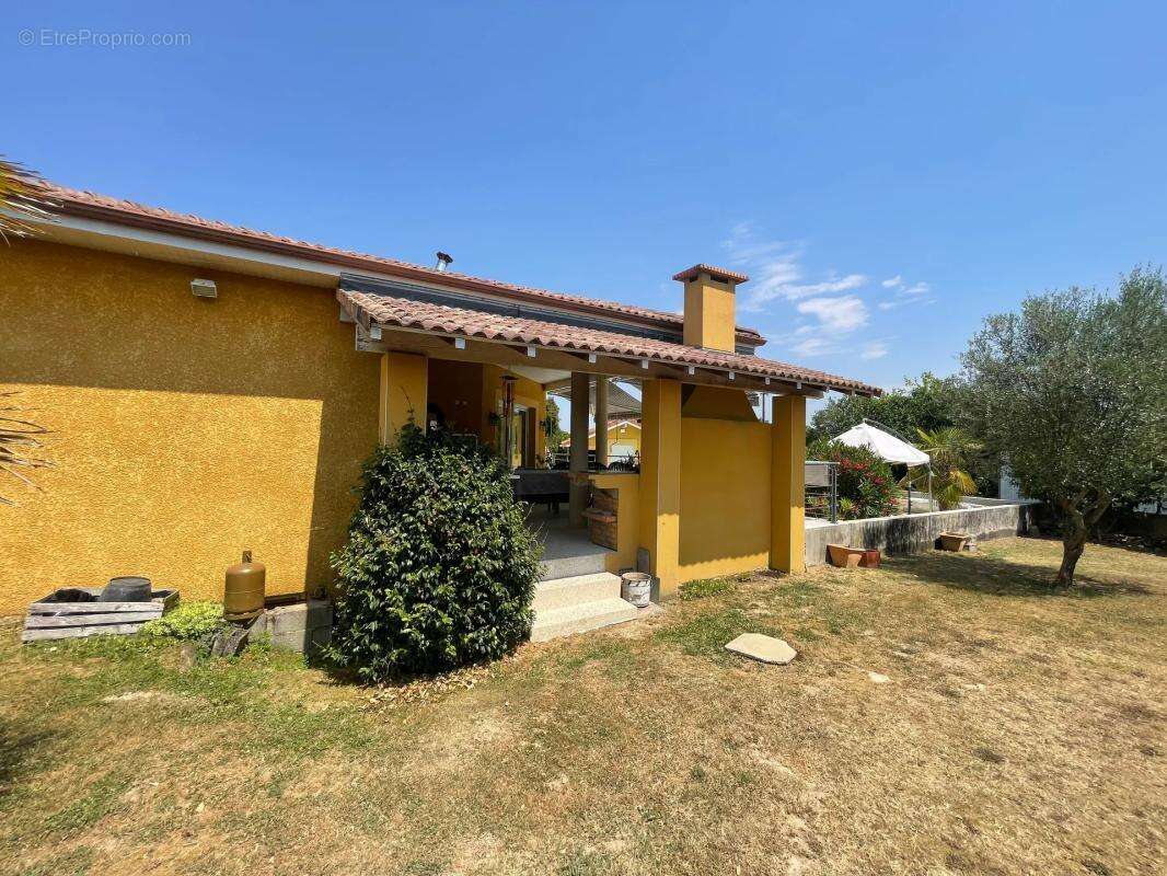 Maison de 5 pièces de 137 m² à Eauze - photo 10