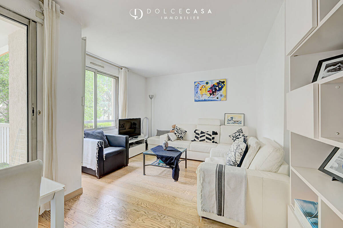 Appartement à NOGENT-SUR-MARNE
