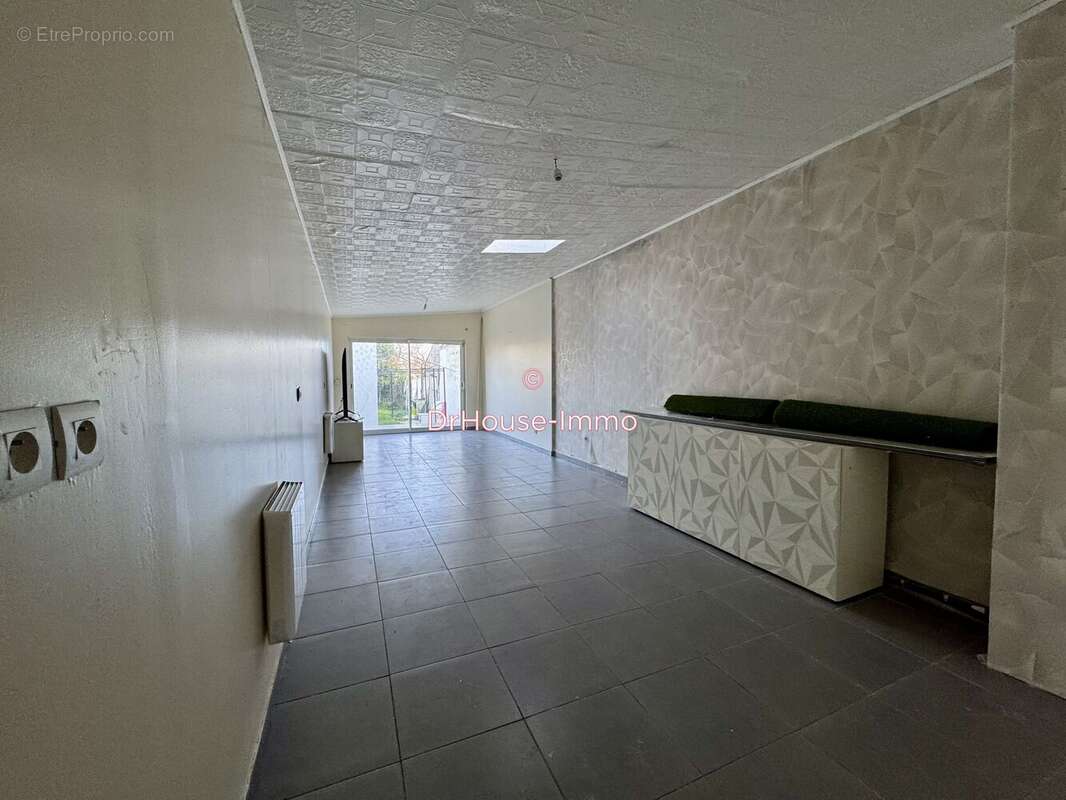 Maison à CHALETTE-SUR-LOING