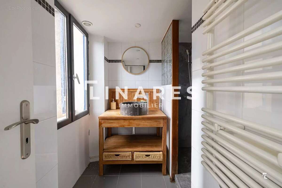 Appartement à MARSEILLE-9E
