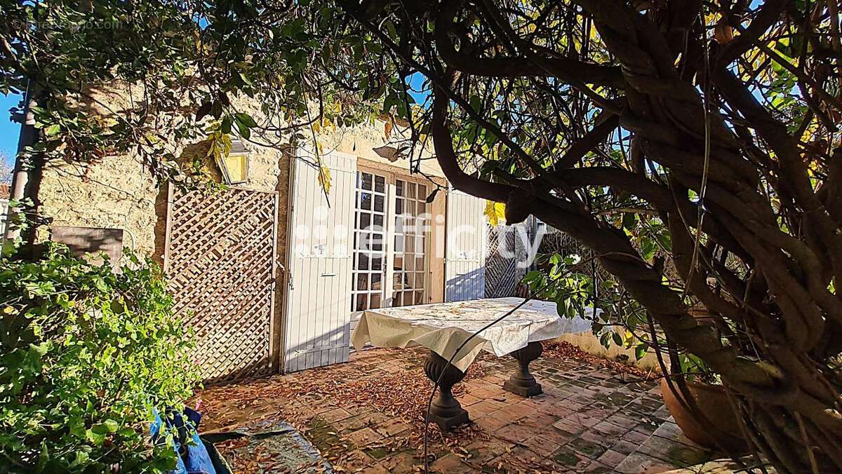 Maison à LE GUA