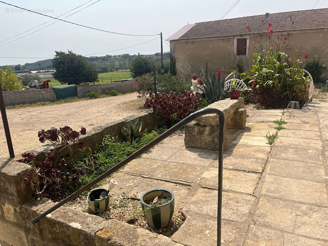 Maison à SAINT-GILLES