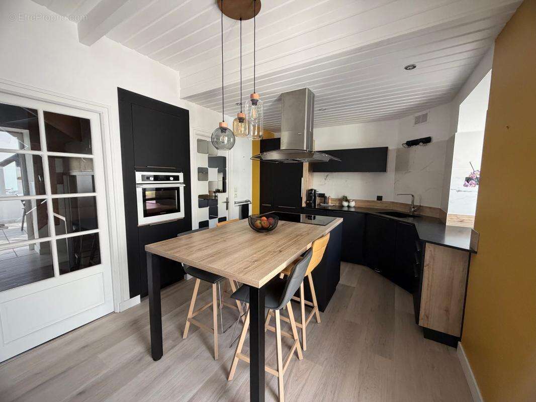 Maison à SAINT-RENAN